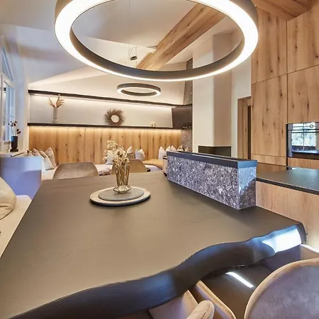Penthouse Fire & Stone Saalbach-Hinterglemm