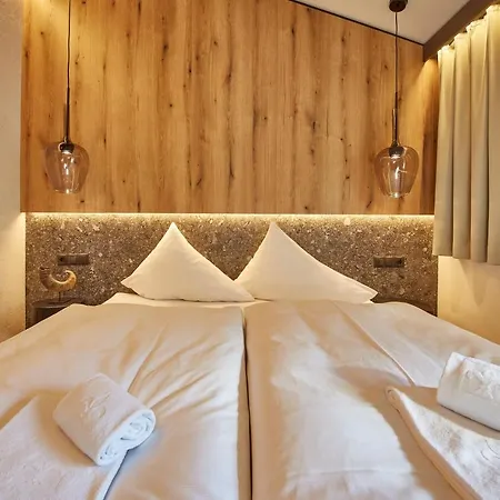 Penthouse Fire & Stone Apartment Saalbach-Hinterglemm